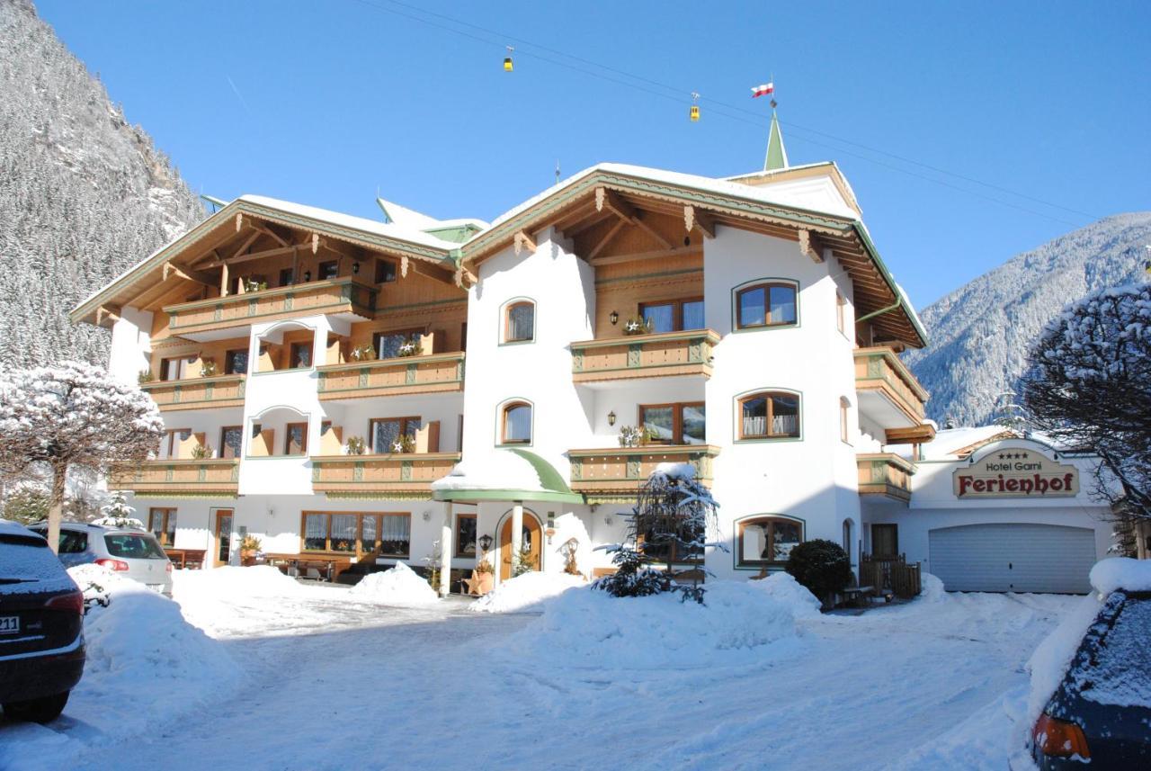 Hotel Garni Ferienhof Mayrhofen Exterior photo